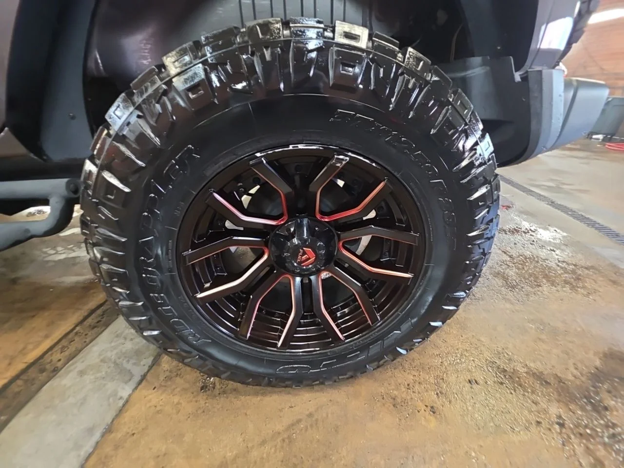 Used 2021 Gray Jeep Unlimited Rubicon image 18