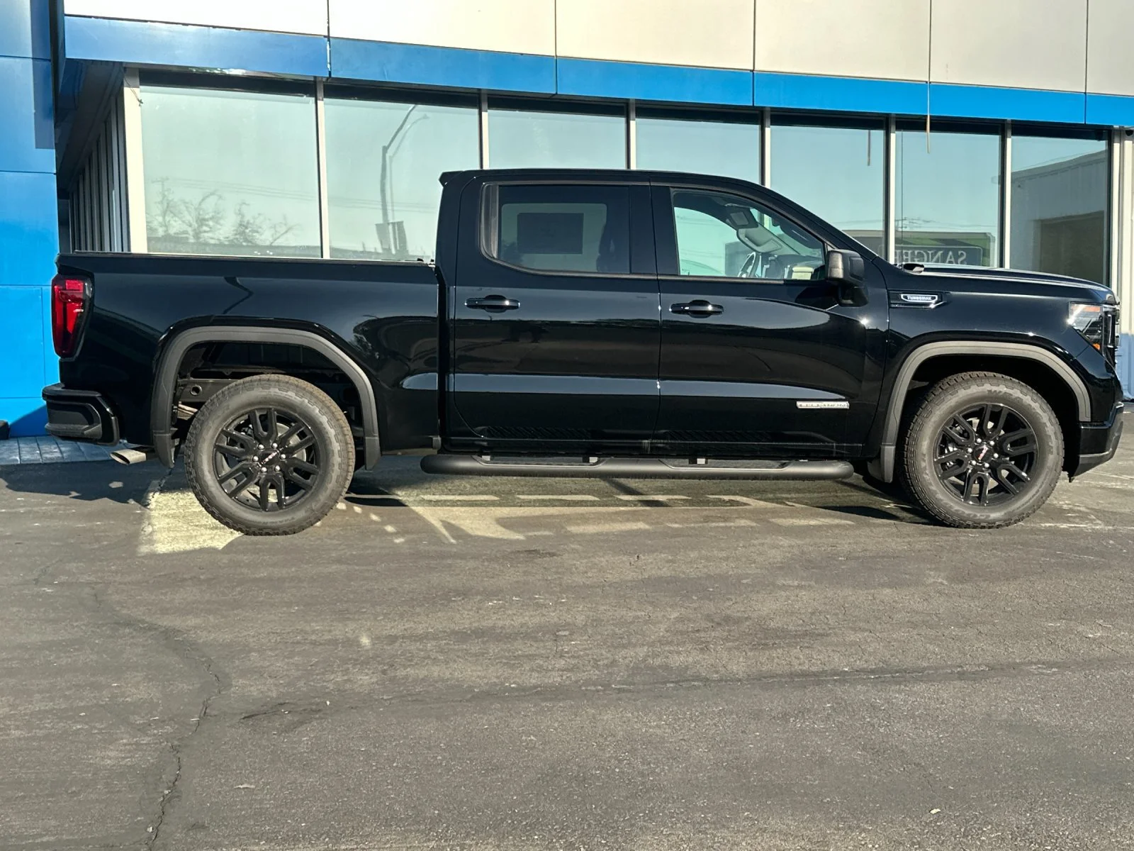 New 2026 Onyx Black GMC Elevation image 3