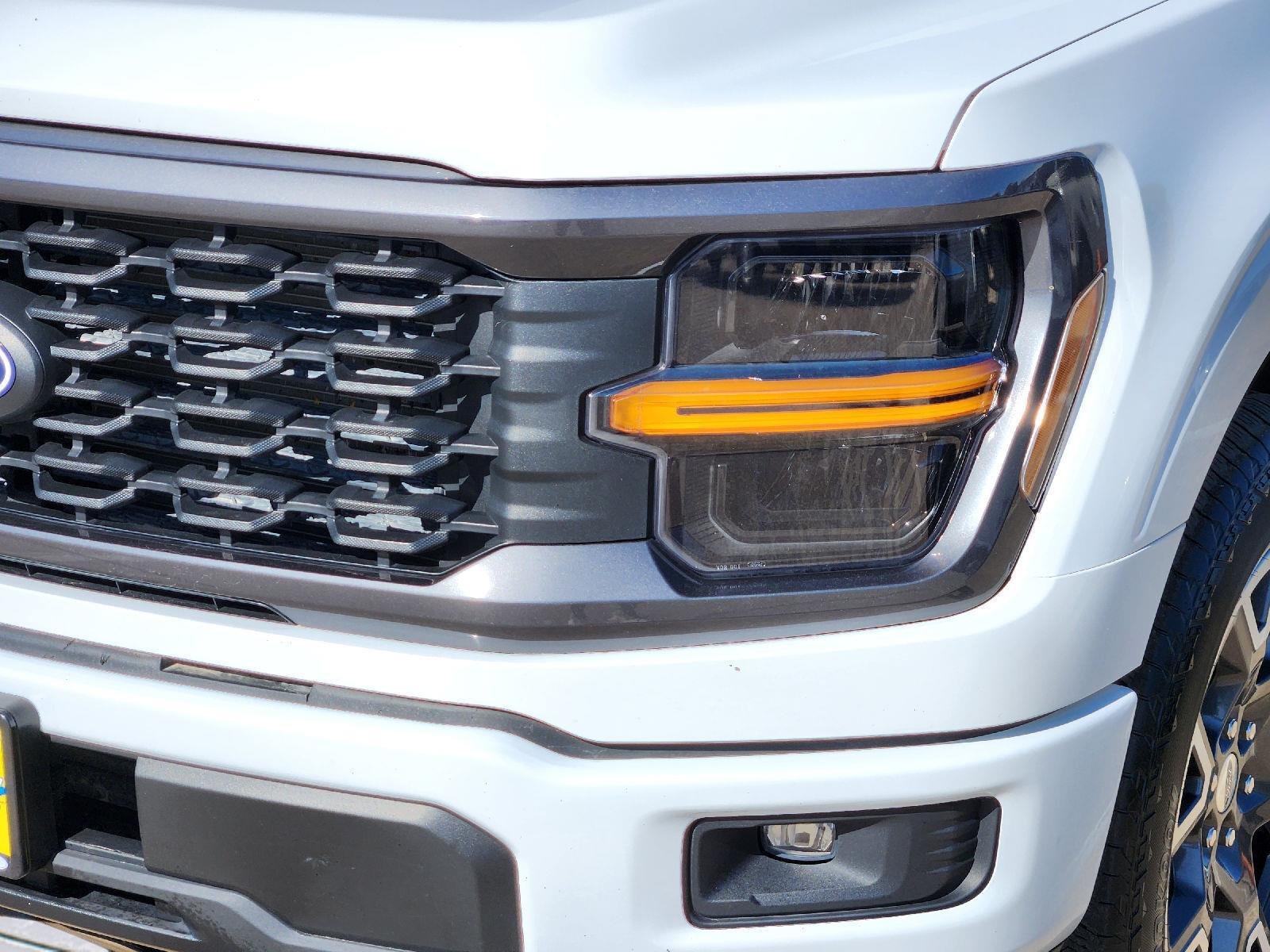 Used 2024 Oxford White Ford STX image 7