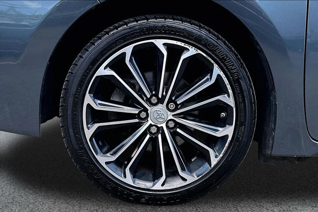 Used 2016 Gray Toyota S Plus image 33