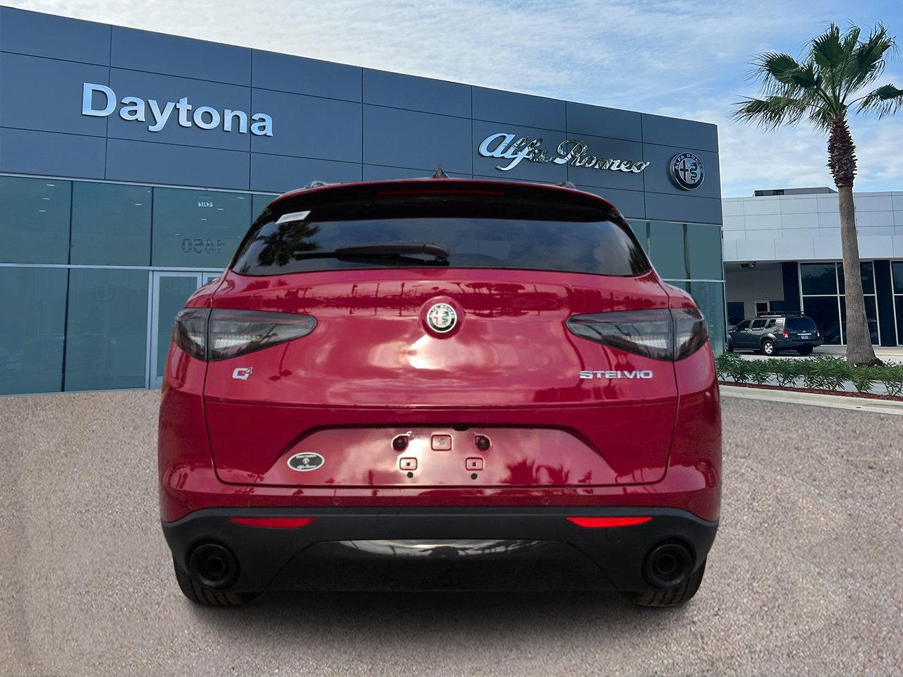 New 2026 Alfa Rosso Alfa Romeo  image 4
