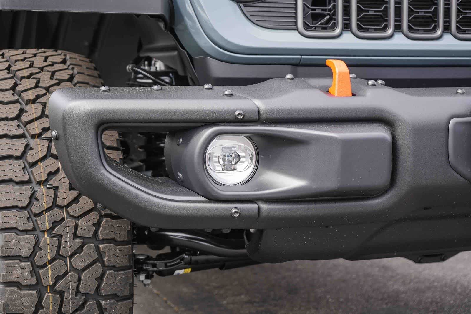 New 2026 Anvil Clearcoat Jeep Mojave X image 6