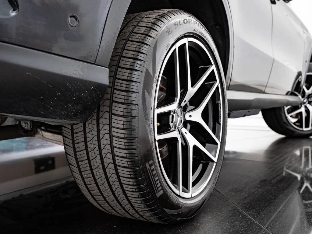 Used 2019 Black Mercedes-Benz GLE 43 AMG® image 49