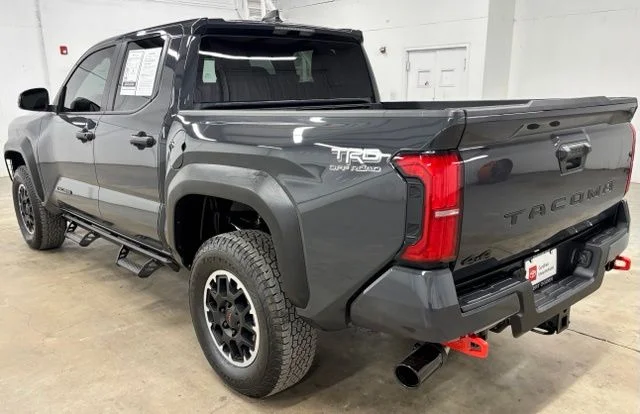 Certified Used 2026  Toyota TRD Off-Road image 4