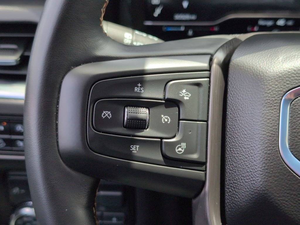 Used 2024 Black GMC AT4 image 27
