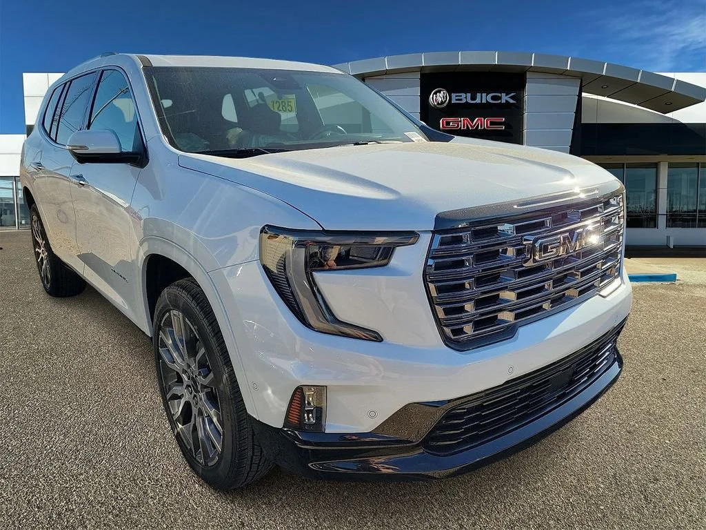 2026 GMC Acadia Denali Ultimate FWD's photo