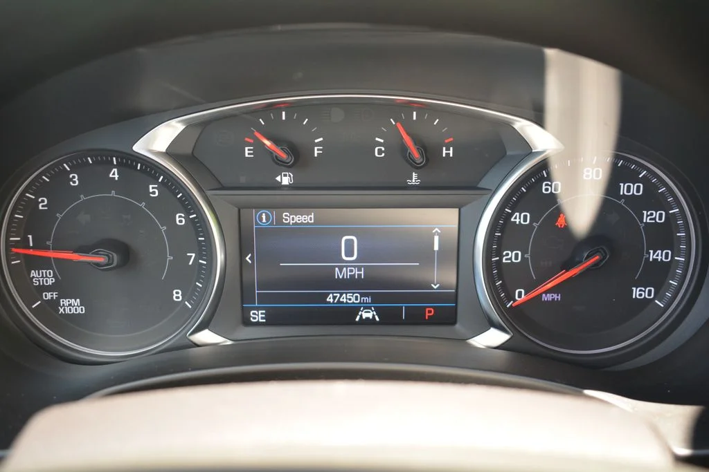 Used 2024 Black GMC SLE image 12