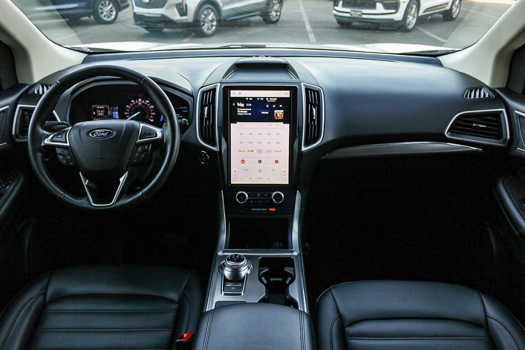 Used 2022 White Ford SEL image 13