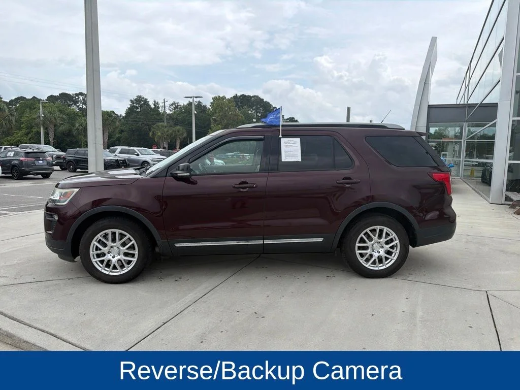 Used 2018 Burgundy Velvet Metallic Tinted Clearcoat Ford XLT image 4