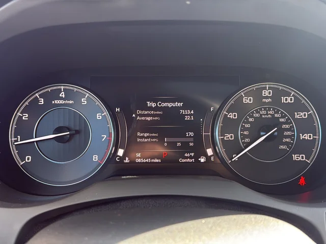 Used 2019 White Acura Base image 24