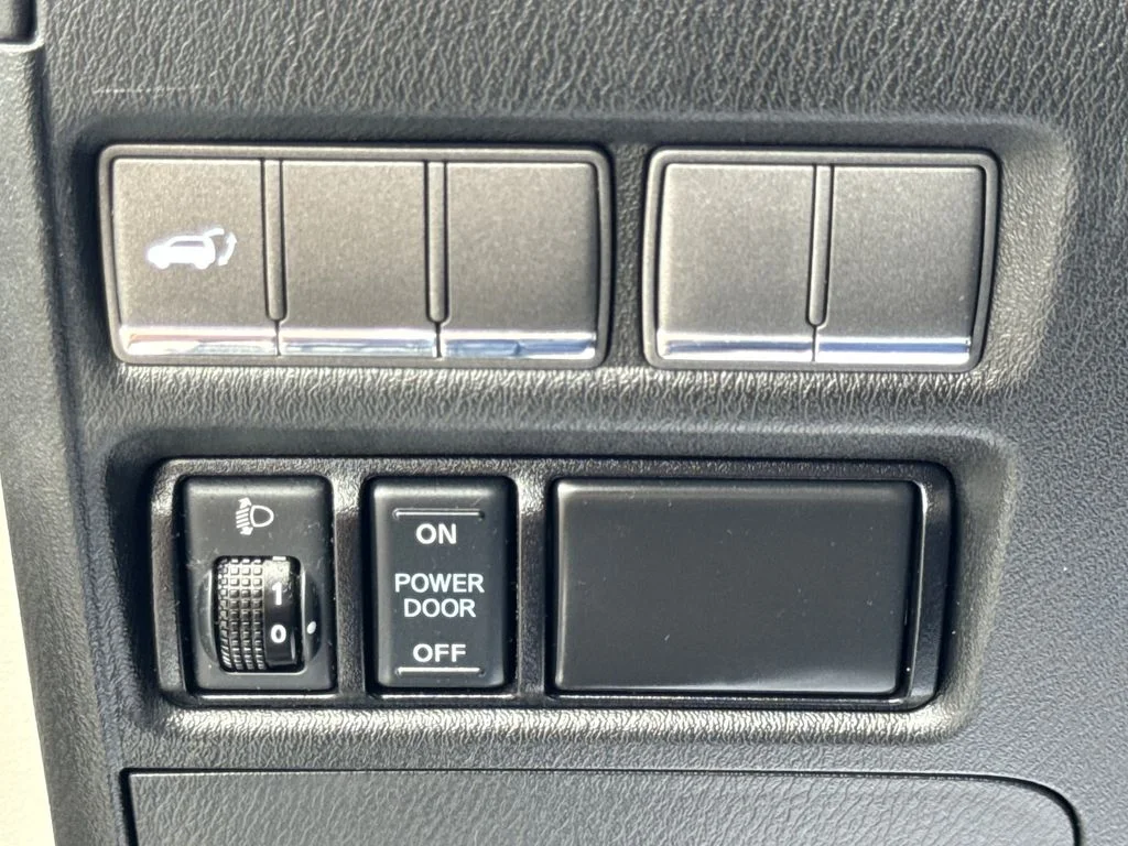 Used 2017 Smoky Quartz INFINITI Base image 35