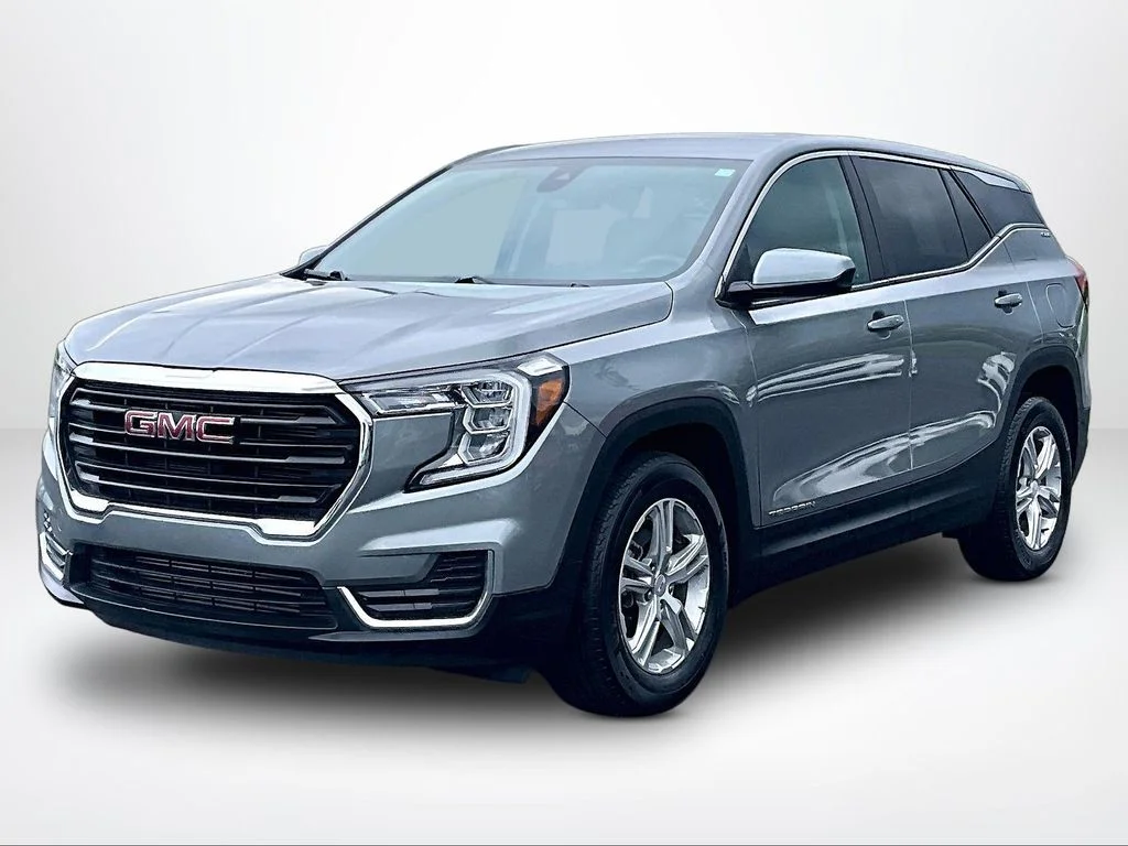 Used 2023 Silver GMC SLE image 32