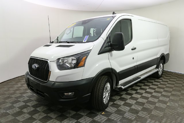 Used 2025 White Ford Base image 5