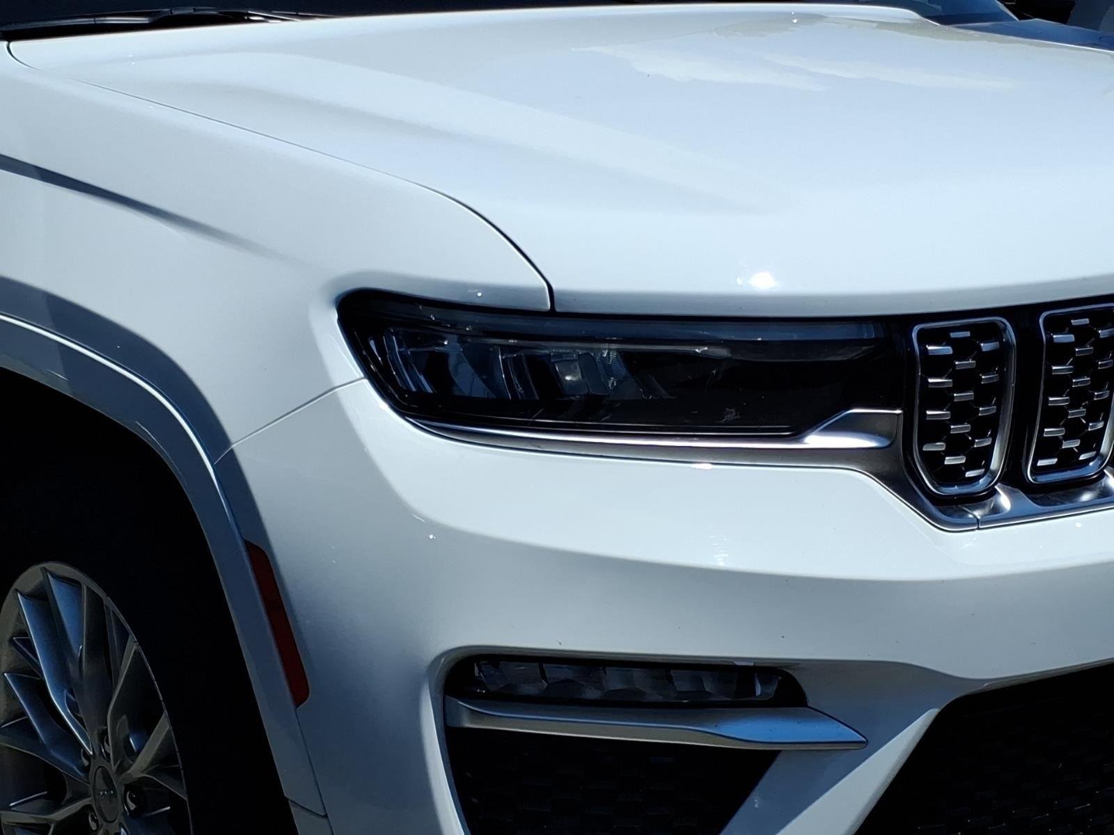 Used 2023 Bright White Clearcoat Jeep Summit image 6