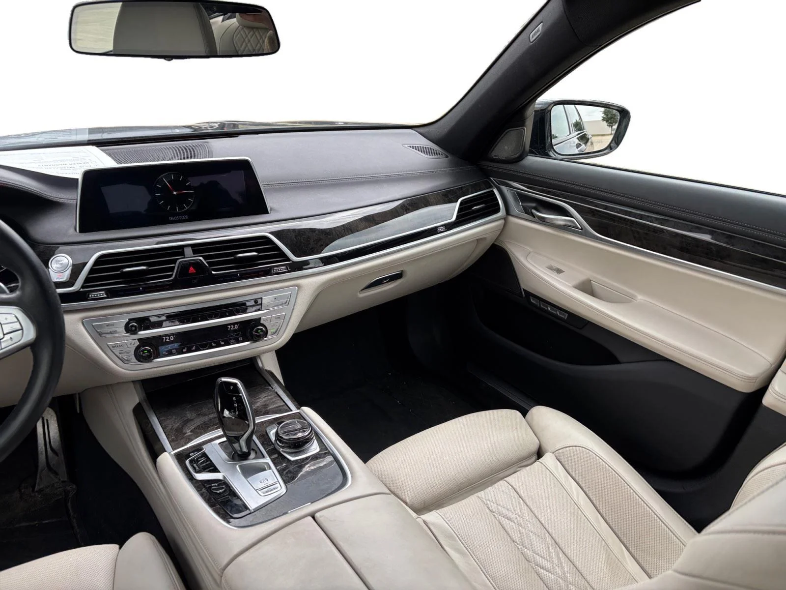 Used 2017 Black Sapphire Metallic BMW 750i xDrive image 25
