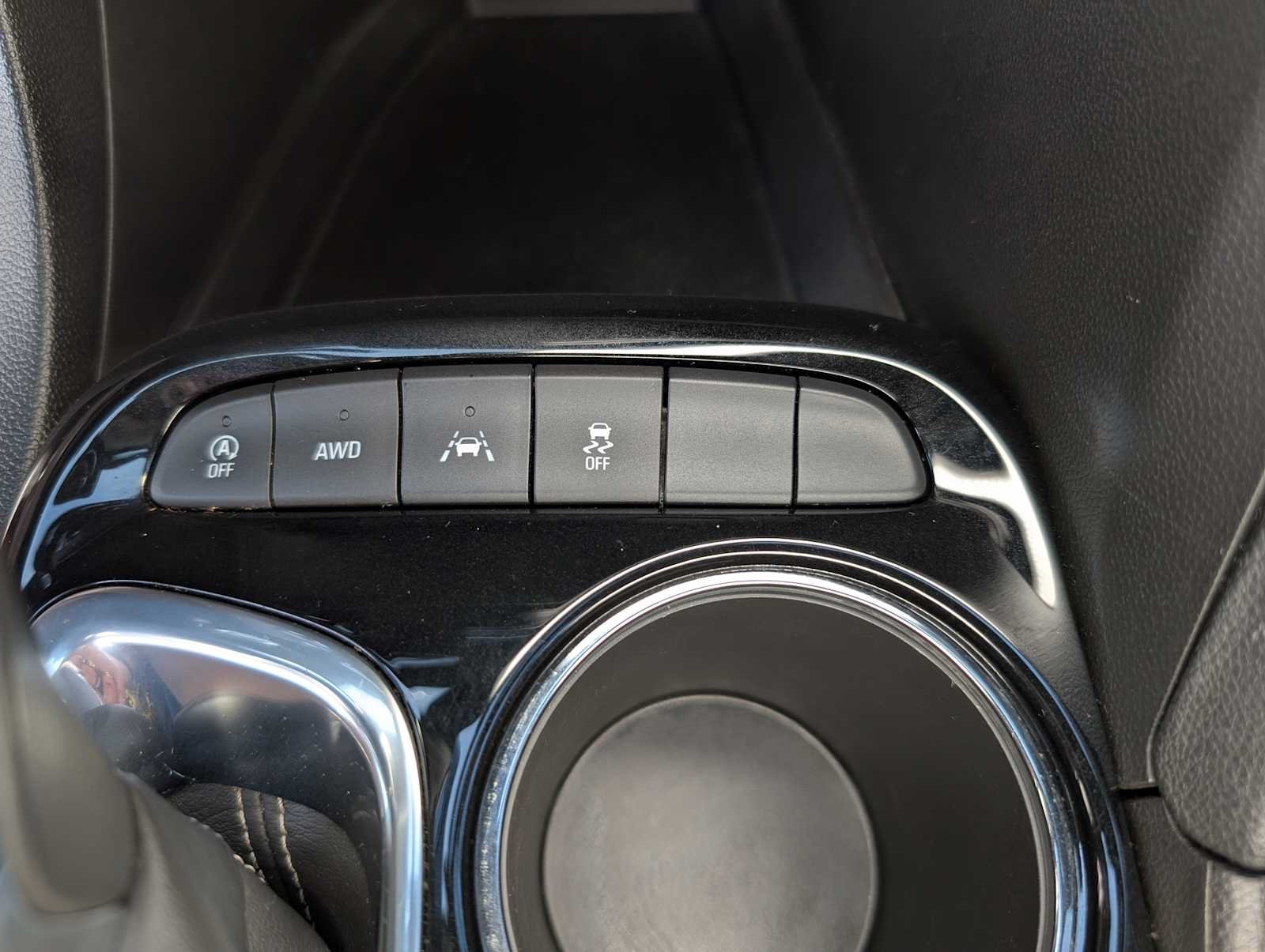 Used 2023 Cinnabar Metallic Buick Select image 27