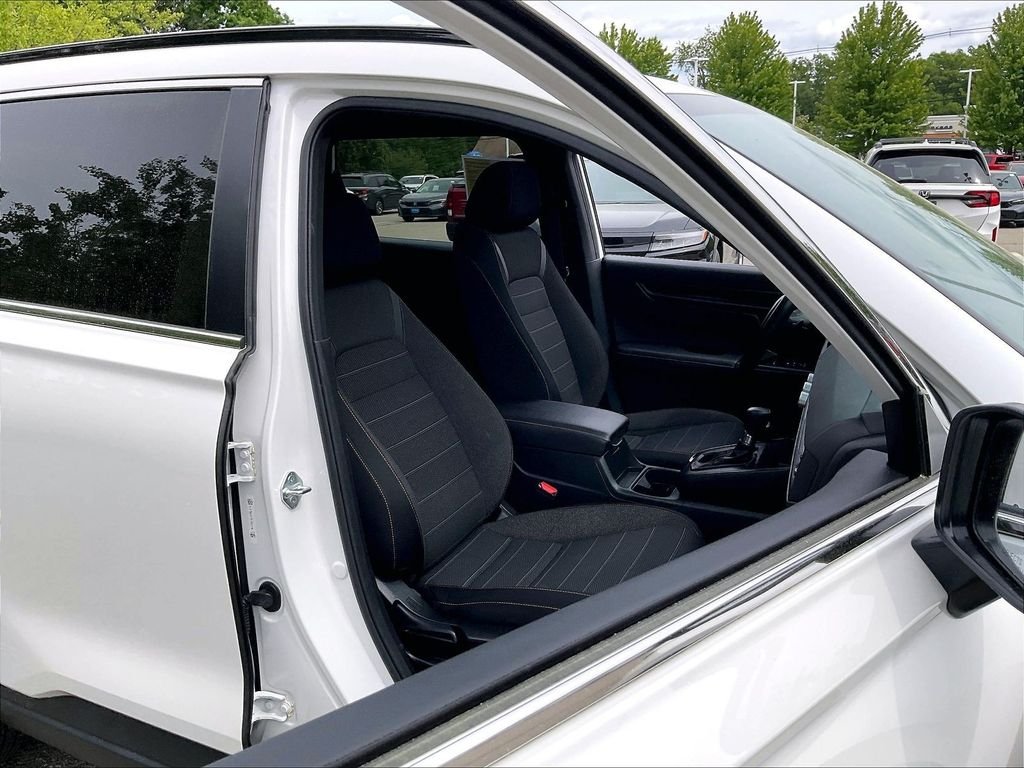 Used 2024 White Honda Sport image 11