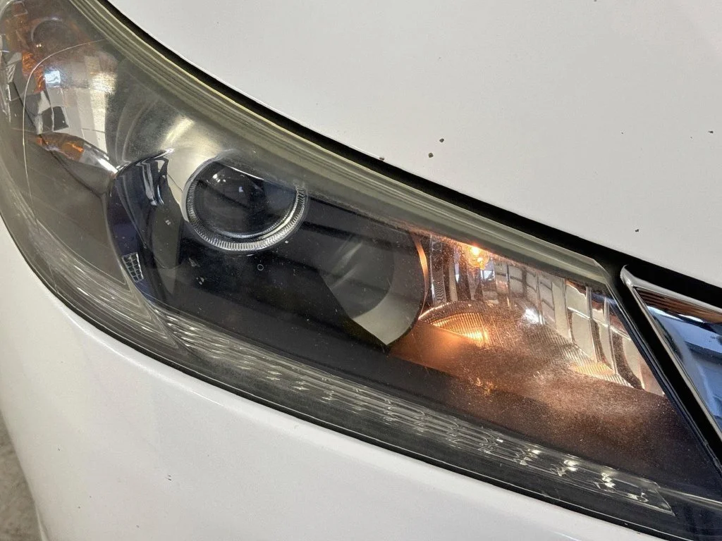 Used 2015 White Honda EX-L image 37