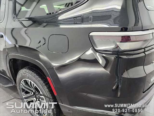 New 2026 High Gloss Black Exterior Paint Jeep Grand Wagoneer image 36