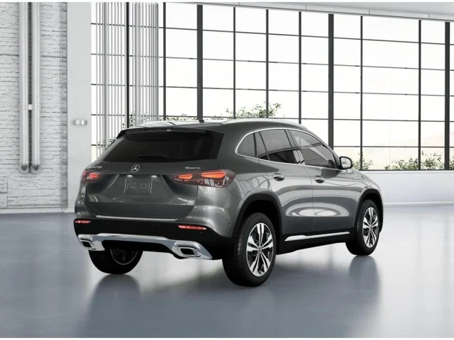New 2026 Mountain Grey Metallic Mercedes-Benz GLA 250 image 21