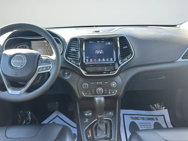 Used 2022 Gray Jeep Limited image 20