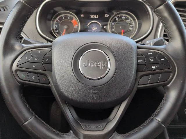 Used 2019 Granite Crystal Clearcoat Metallic Jeep Trailhawk image 26