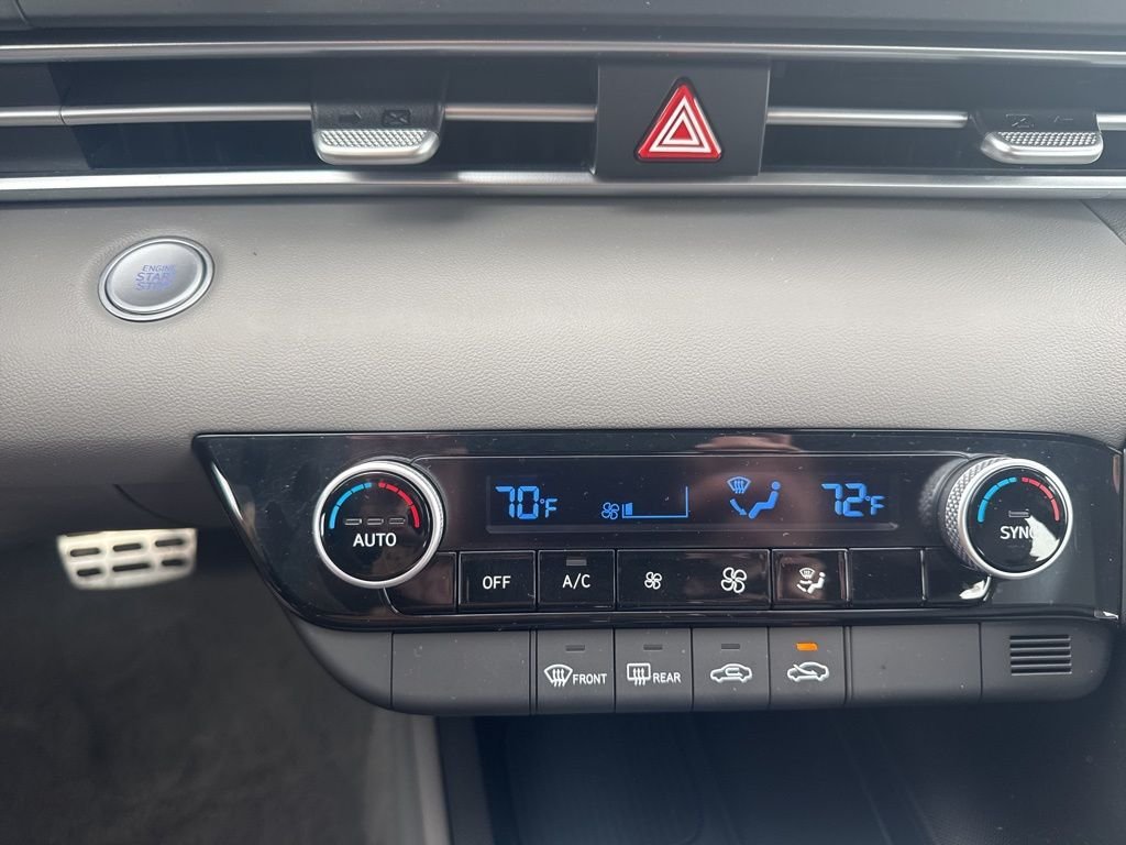 2025 Hyundai Elantra SEL - Photo 20