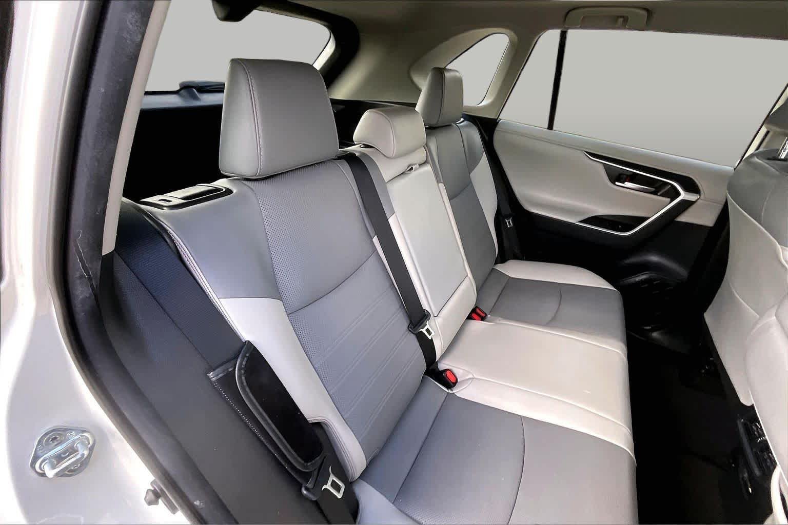Used 2021 Blizzard Pearl Toyota Hybrid Limited image 20