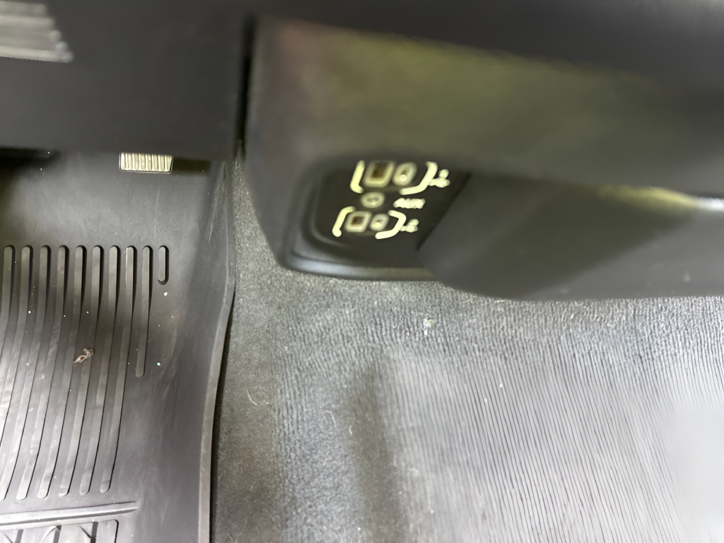 Used 2020 Blue Ram Big Horn/Lone Star image 31