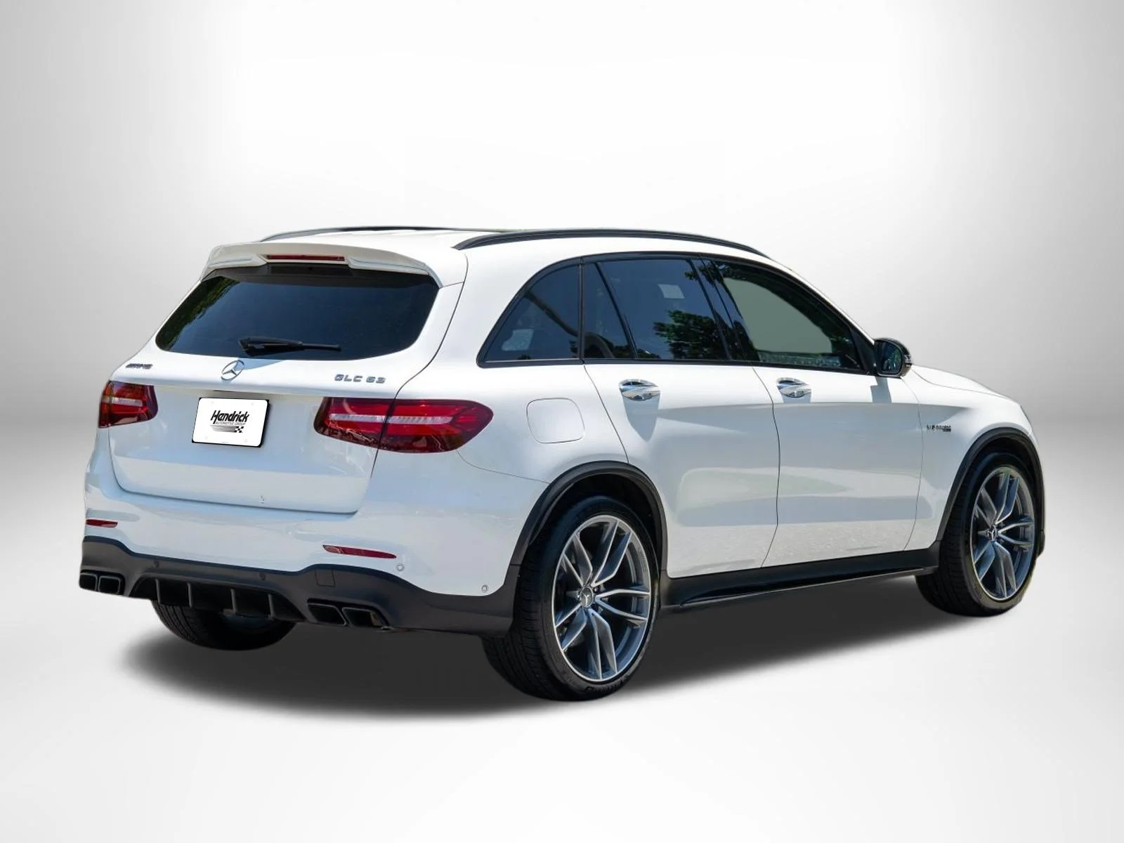 Used 2019 designo Diamond White Metallic Mercedes-Benz AMG® 63 4MATIC+ image 8