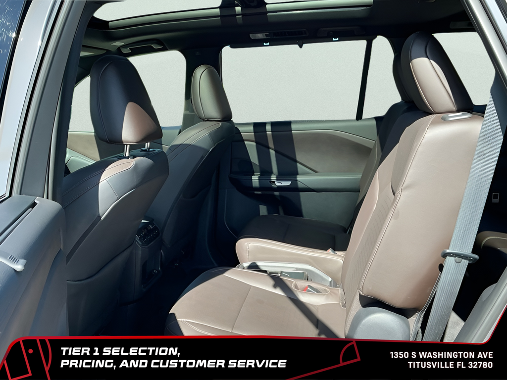 2025 Lexus TX Premium - Photo 23
