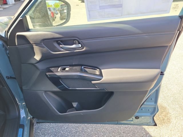 New 2026 Nissan Pathfinder Platinum