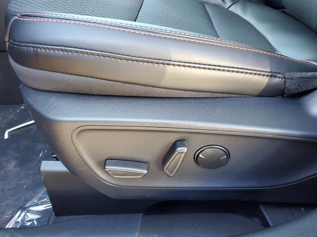 2026 Ford Escape ST-Line - Photo 6