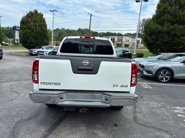 Used 2019 White Nissan SV image 4