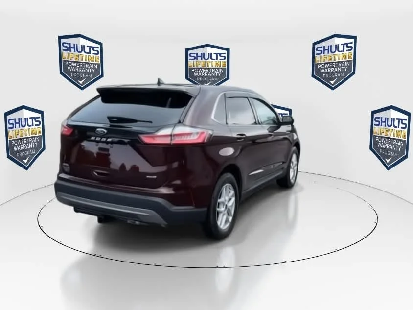 Used 2024 Burgundy Velvet Metallic Tinted Clearcoat Ford SEL image 2