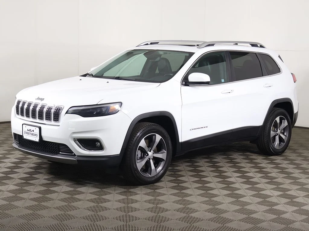 Used 2019 White Jeep Limited image 8