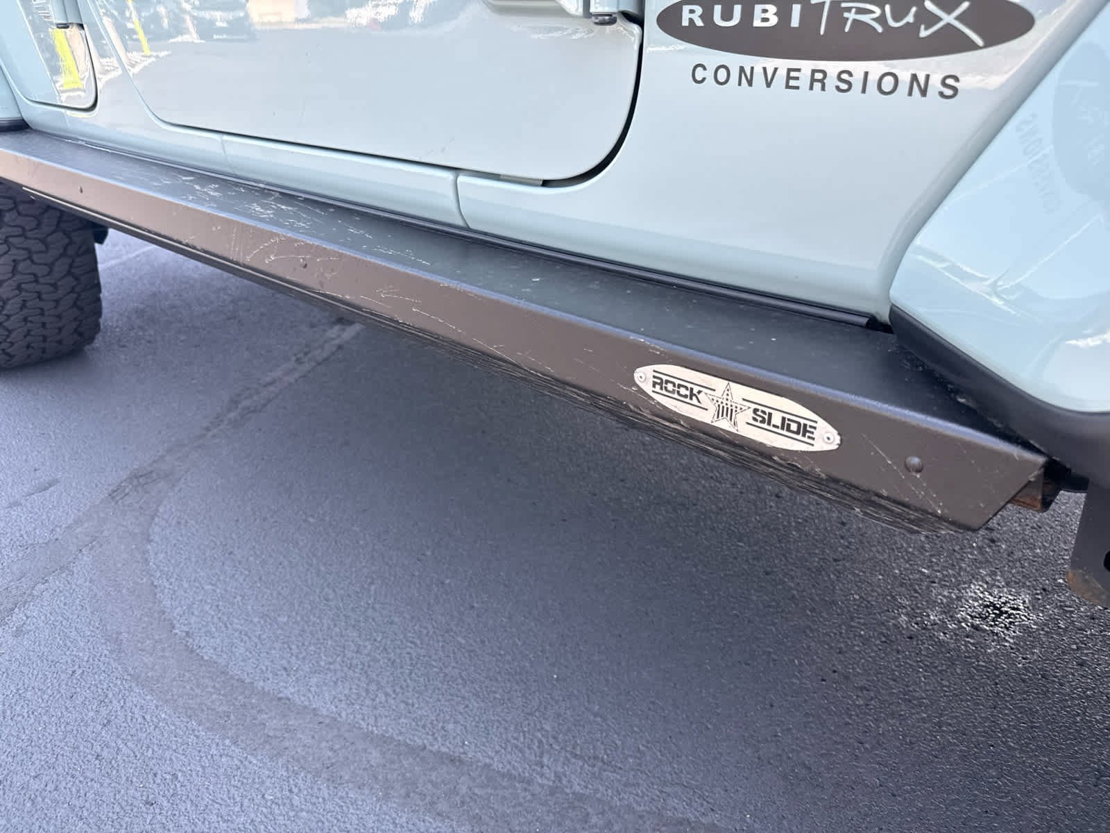 Used 2023 Earl Clearcoat Jeep Rubicon 392 image 11