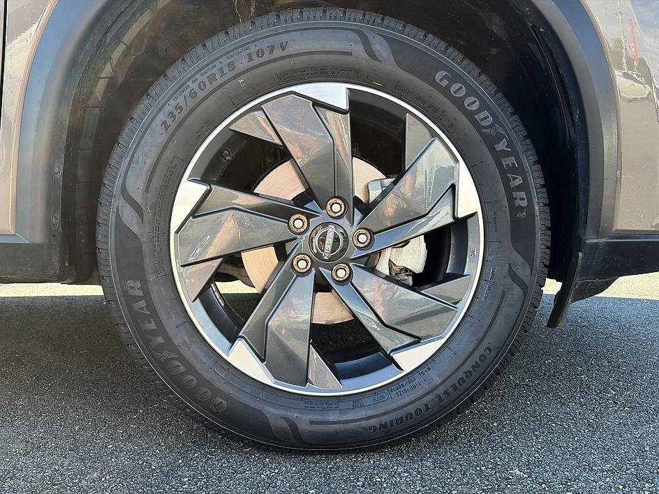 Certified Used 2025 Baja Storm Metallic Nissan SV image 12