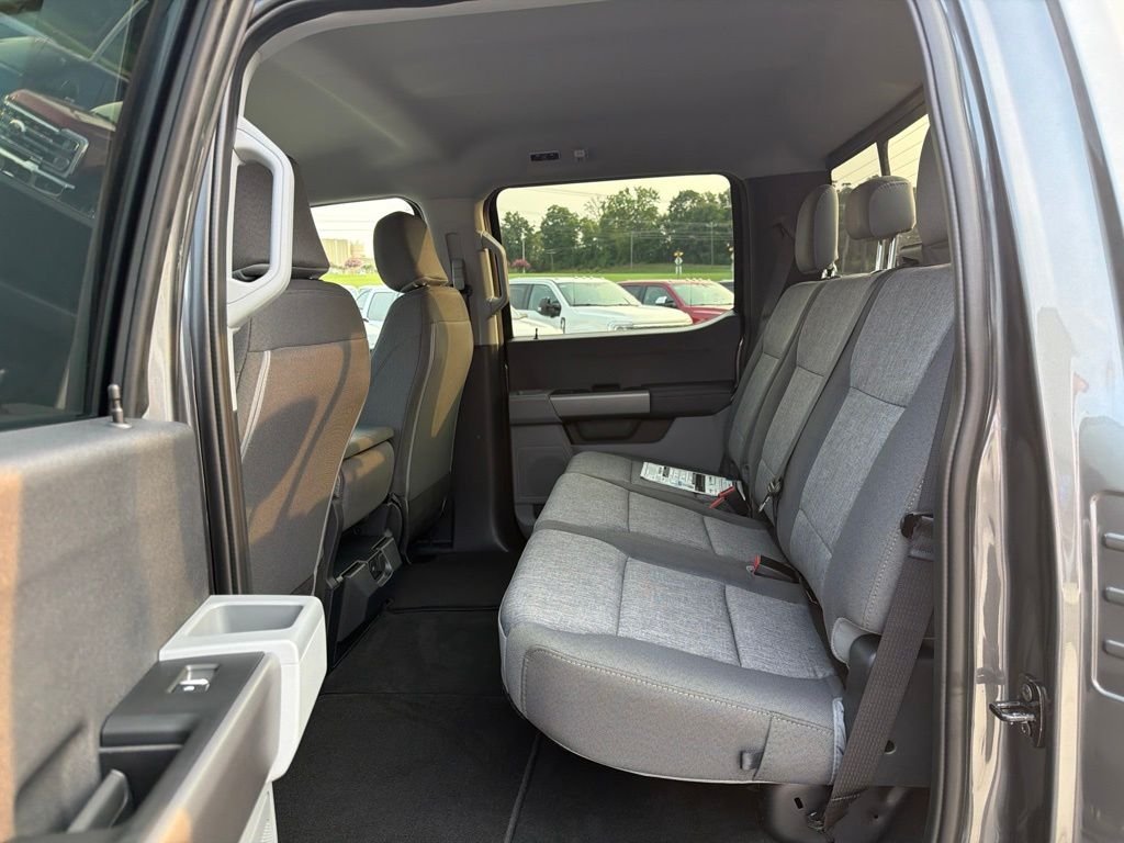 New 2026 Carbonized Gray Metallic Ford XL image 13