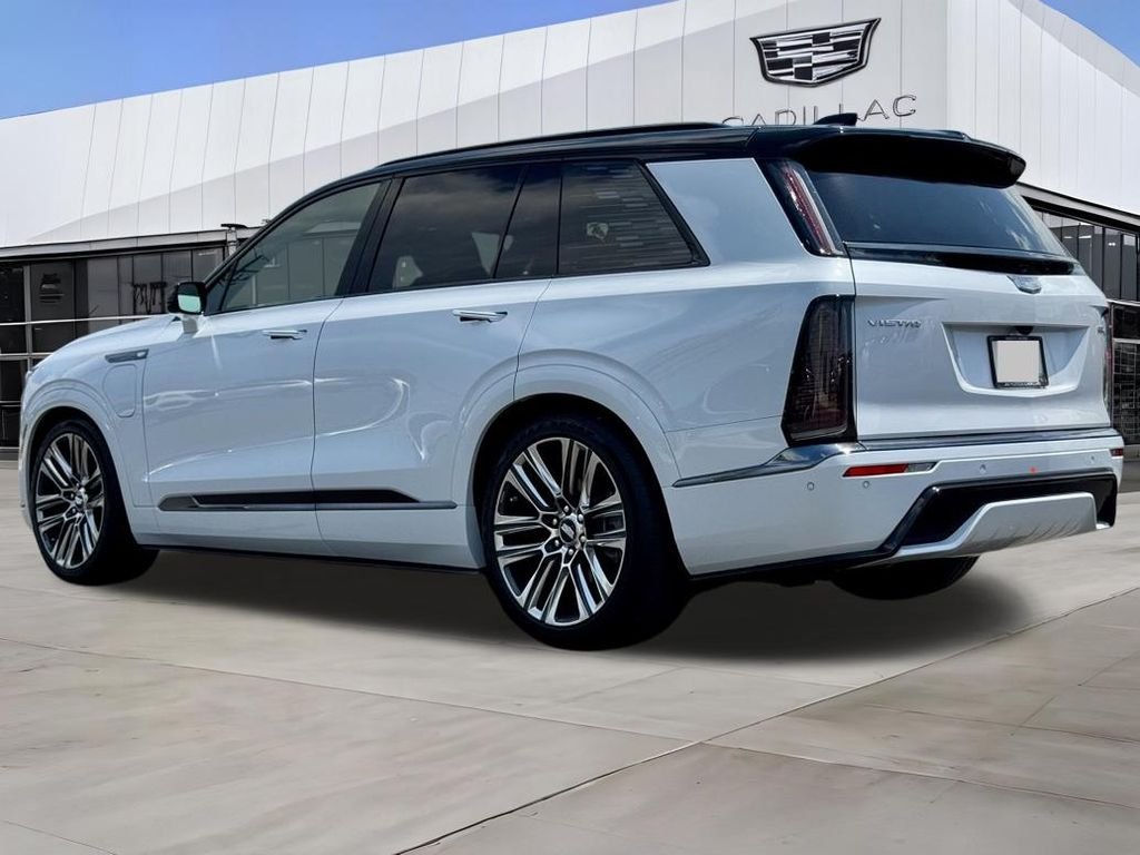 Used 2026 White Cadillac Platinum image 5