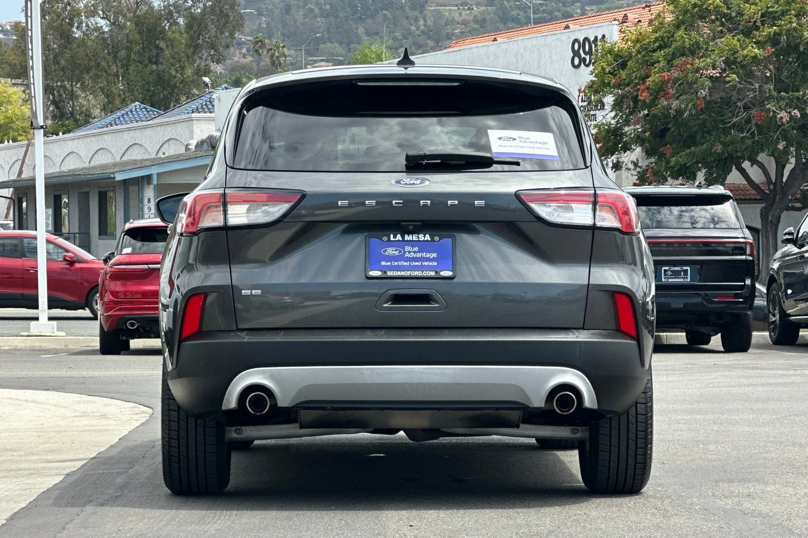 Certified Used 2020 Magnetic Metallic Ford SE image 4