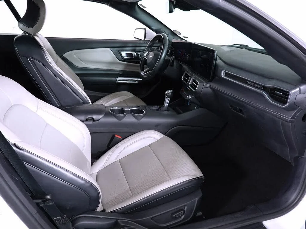 Used 2024 White Ford EcoBoost Premium image 19