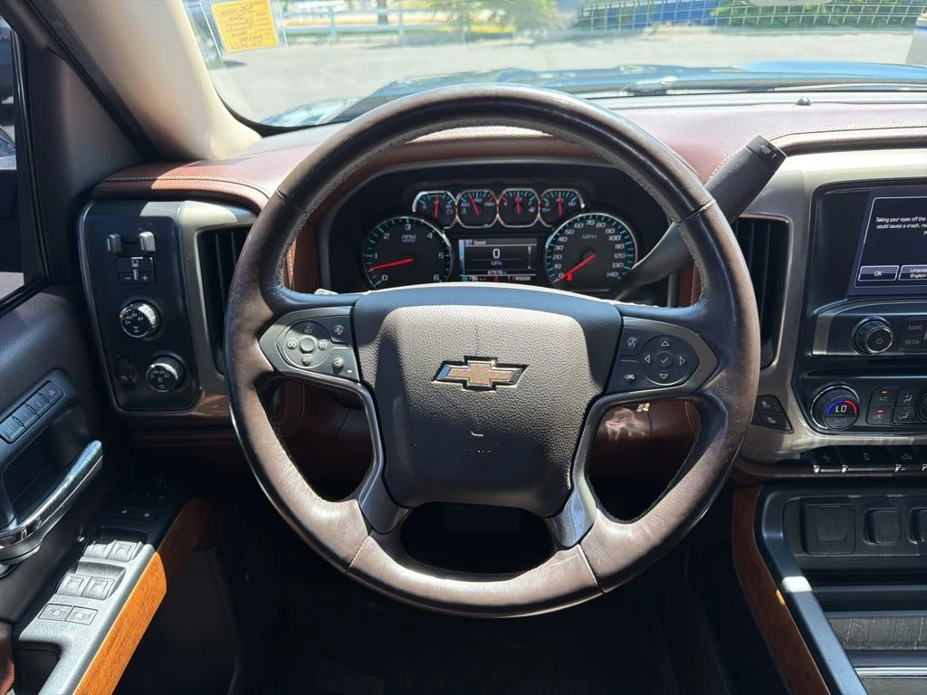 Used 2016 Blue Chevrolet High Country image 13
