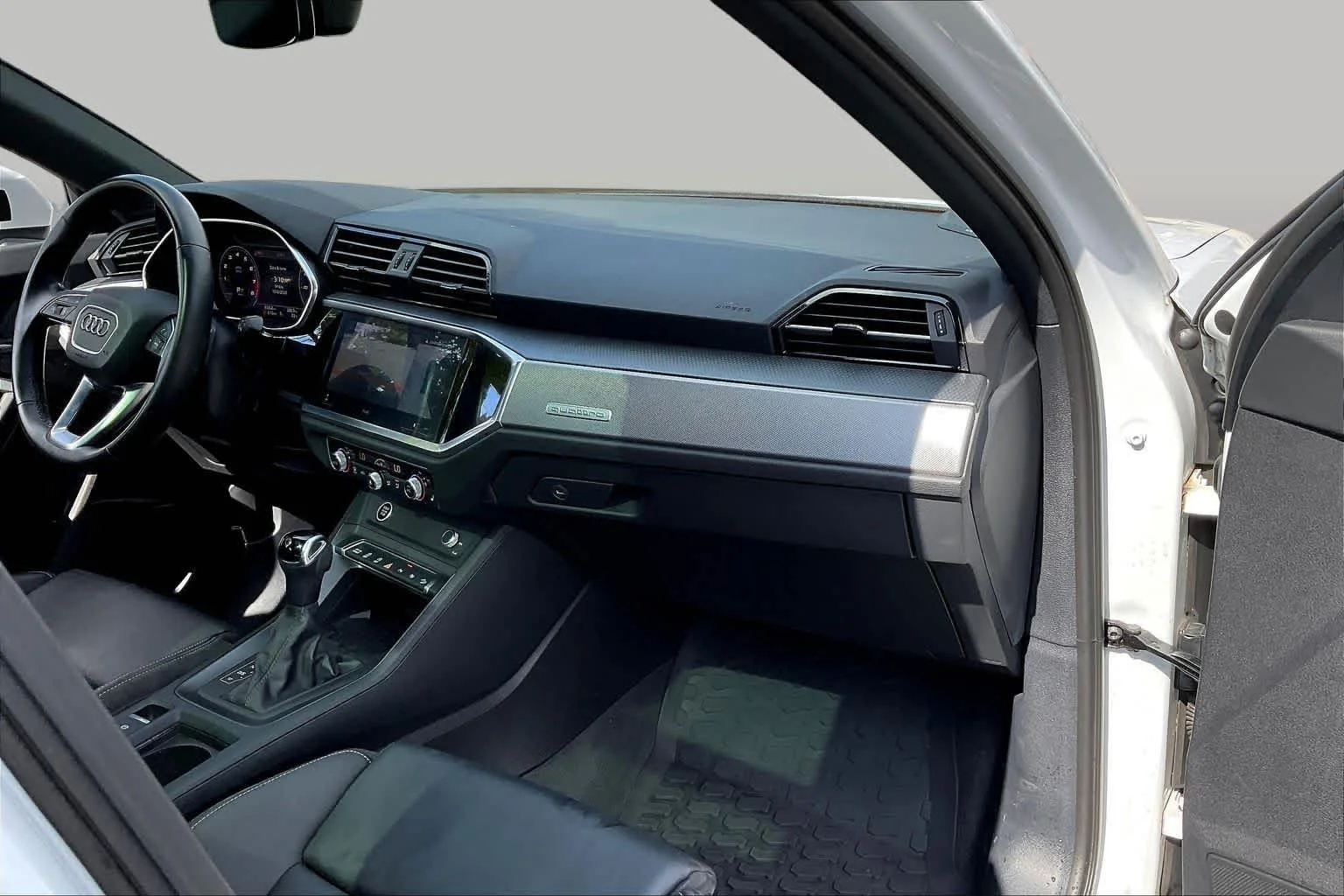 Used 2021 Glacier White Metallic Audi S line Premium Plus image 18