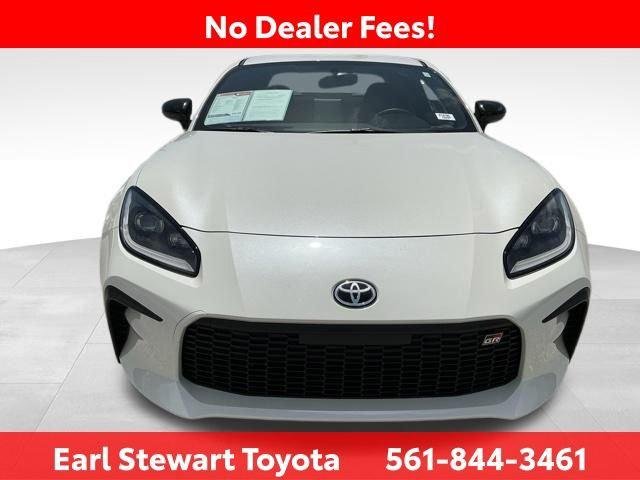 Certified Used 2025 HALO Toyota  image 11