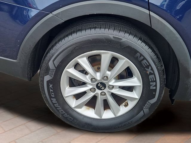 Used 2019 Blue Kia LX image 22