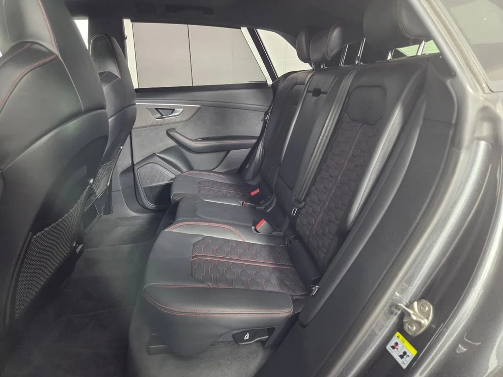 Used 2024 Daytona Gray Pearl Effect Audi 4.0T image 23