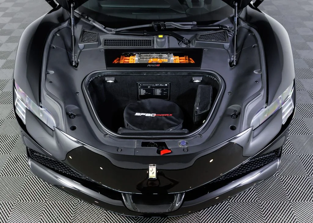 Certified Used 2022 Nero Ferrari Base image 36