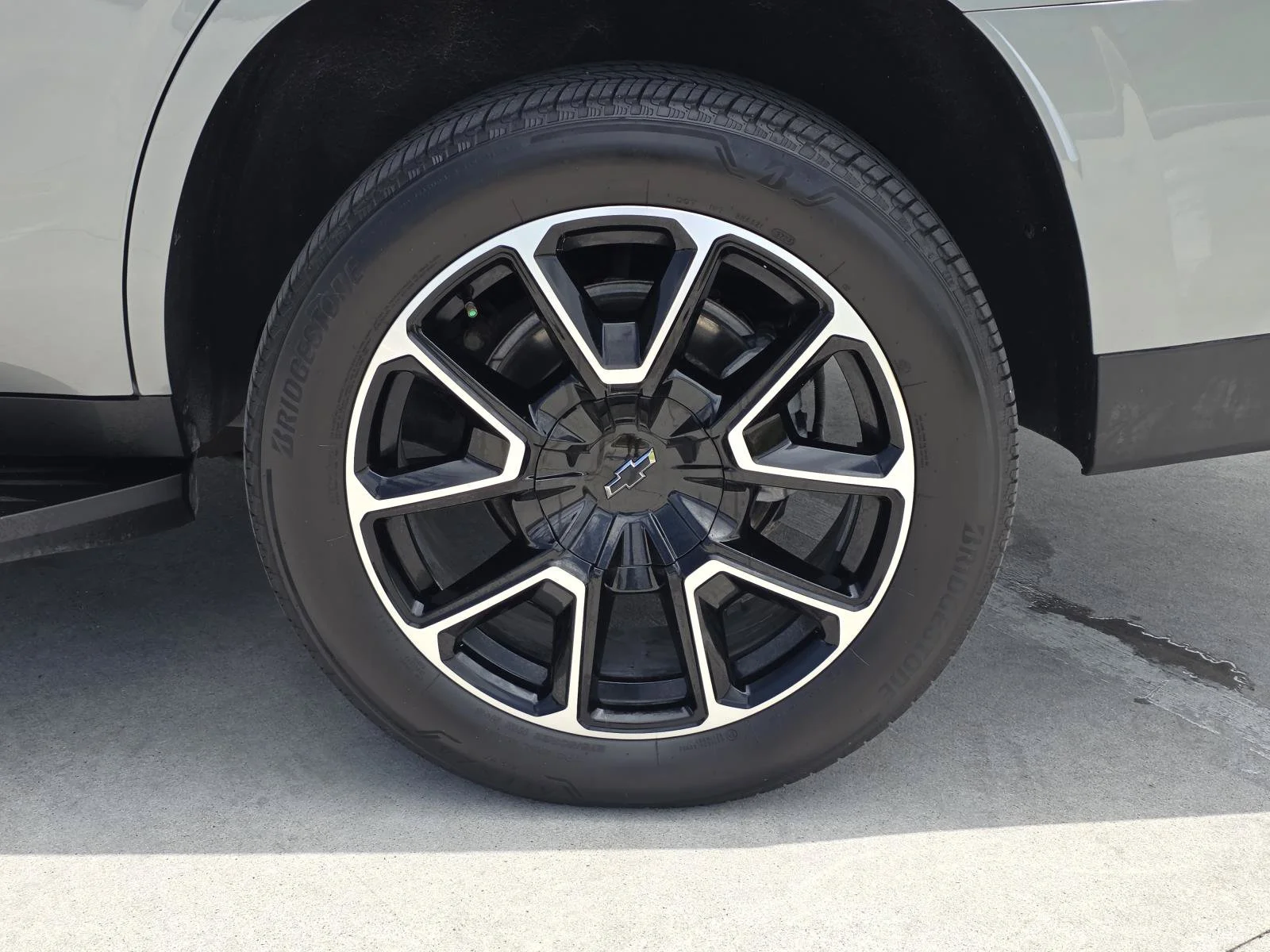 Used 2025 Sterling Gray Metallic Chevrolet RST image 8