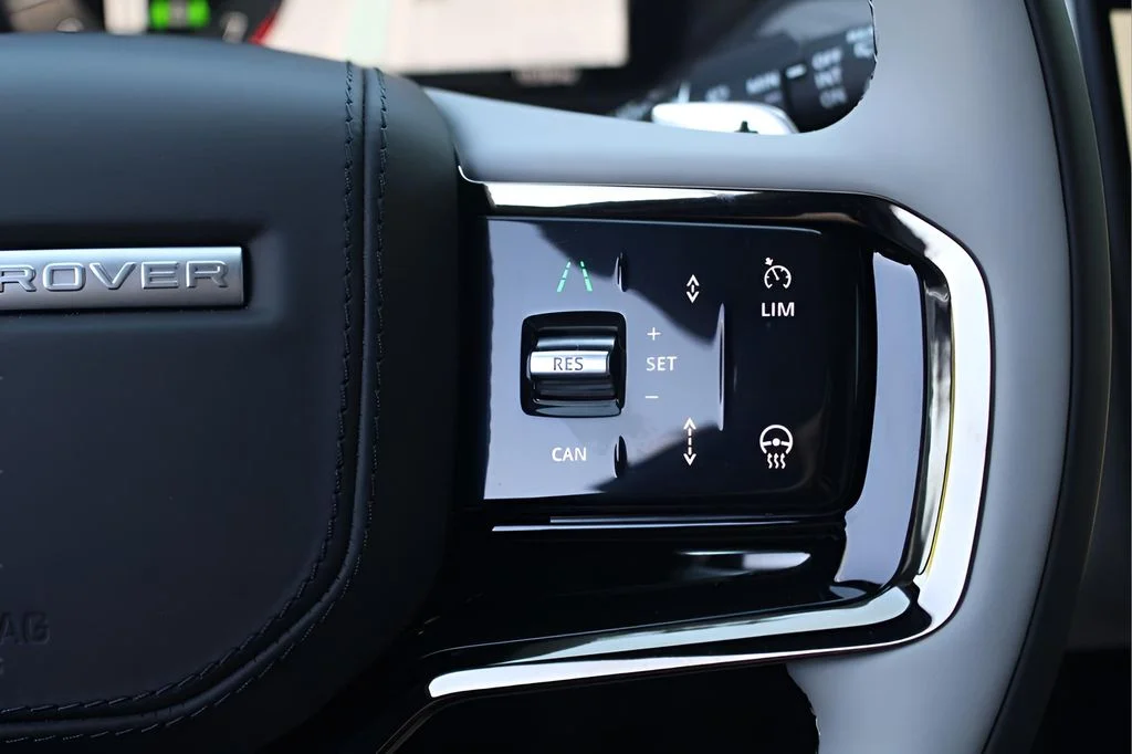 2026 Land Rover Range Rover Velar S - Photo 22